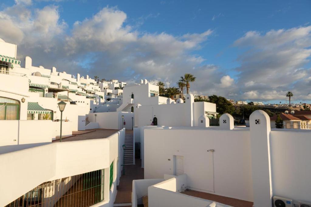 Costa Adeje Apartments Exterior photo
